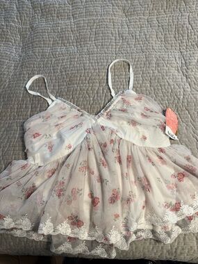 Arula Floral Lace Tank- White with Pink Flowers